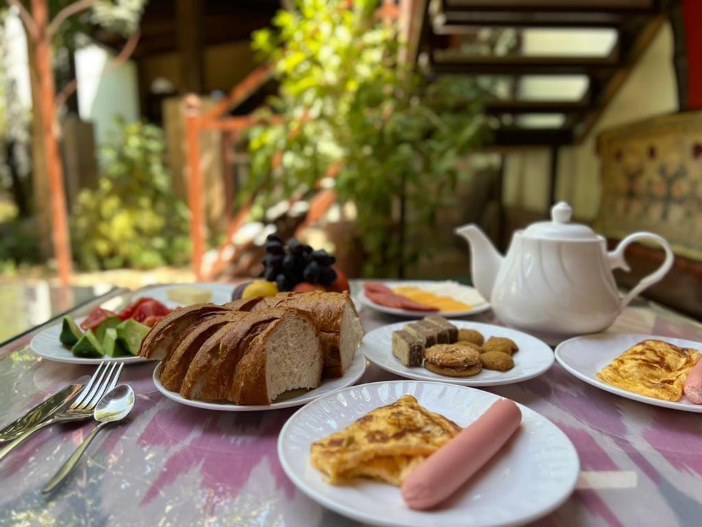 Green House Eco Hotel Samarkand Ngoại thất bức ảnh